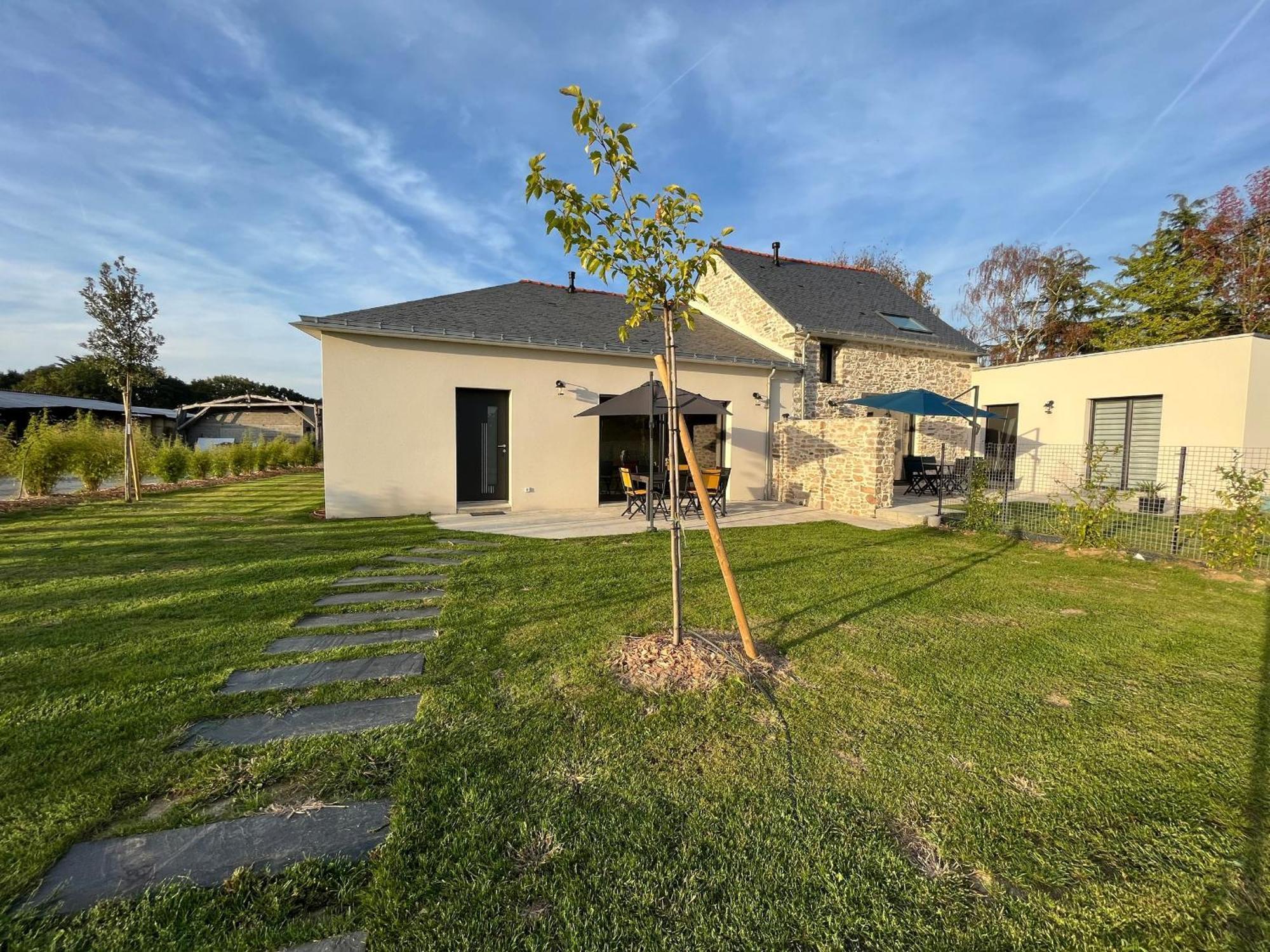 Gite Familial Renove, Proche Canal, Terrasse, Jardin, Et Verger Commun, A 20 Km De Nantes - Fr-1-306-1262 Nort-sur-Erdre  ภายนอก รูปภาพ